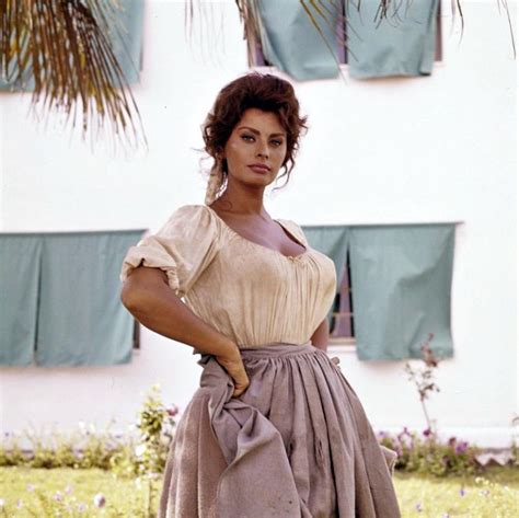 nude sophia loren|Sophia Loren Breasts Scene in Madame Sans